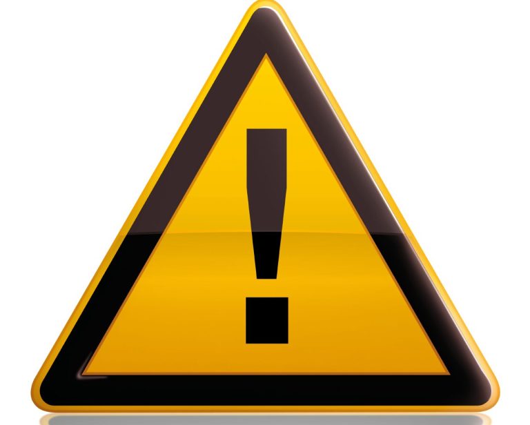 VERSICHERBARKEIT ONLINE PRÜFEN Symbol eines gelben Warnschildes mit schwarzem Ausrufezeichen.